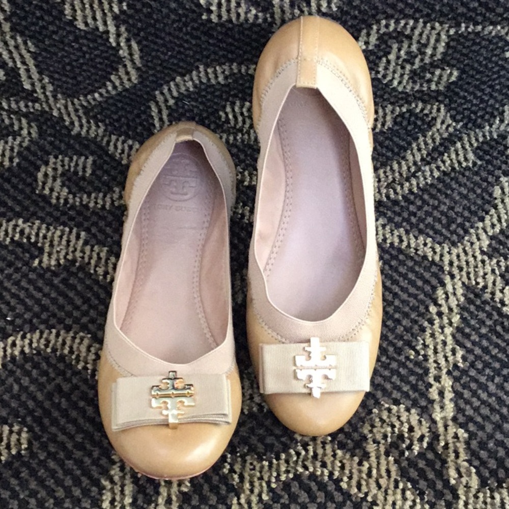Tory Burch Sedgewick ballet in sand